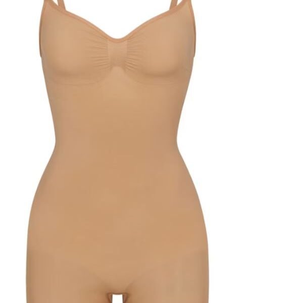 SKIMS Women's Seamless Sculpt Bodysuit Mid-Thigh